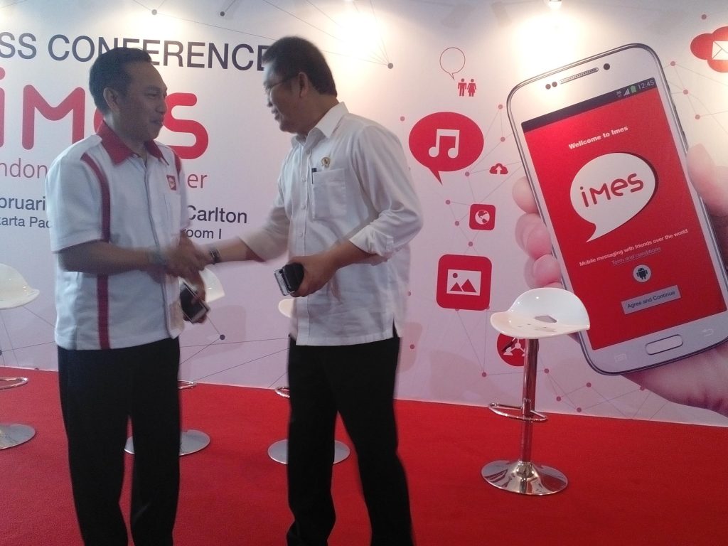 Sonny J Tendean, Managing Director Gobsindo Utama dan Rudiantara, Menkominfo RI saat peluncuran IMES