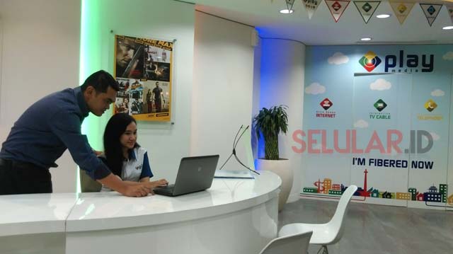 Aditya Haikal, Head of Marketing MNC Play Media (kiri) (Foto: Bambang/Selular.ID)