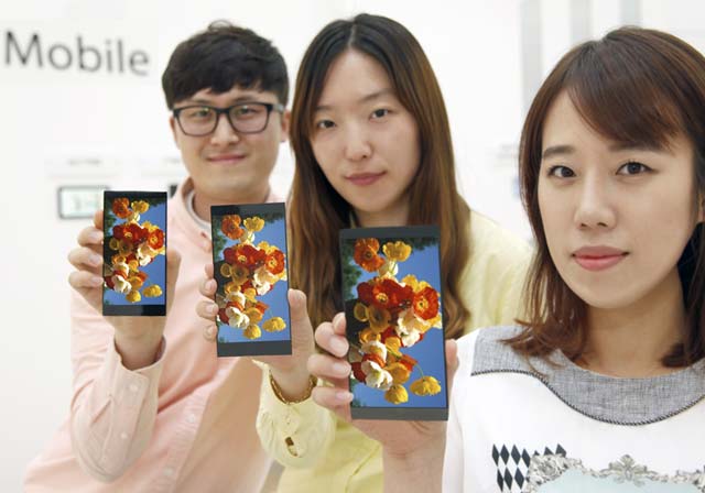 LG_QHD-LCD-for-Mobile
