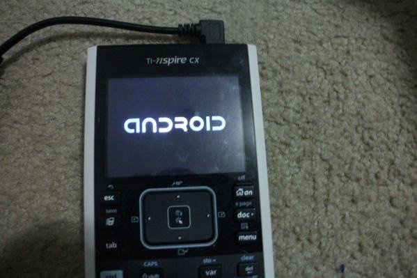 Texas Instruments Nspire CX (foto by androidpoice.com)