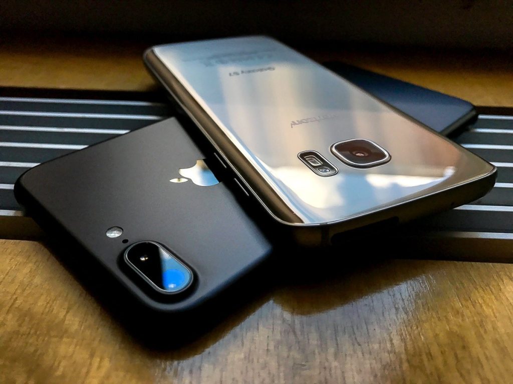 iphone-7-plus-samsung-galaxy-s7-camera-1-of-1