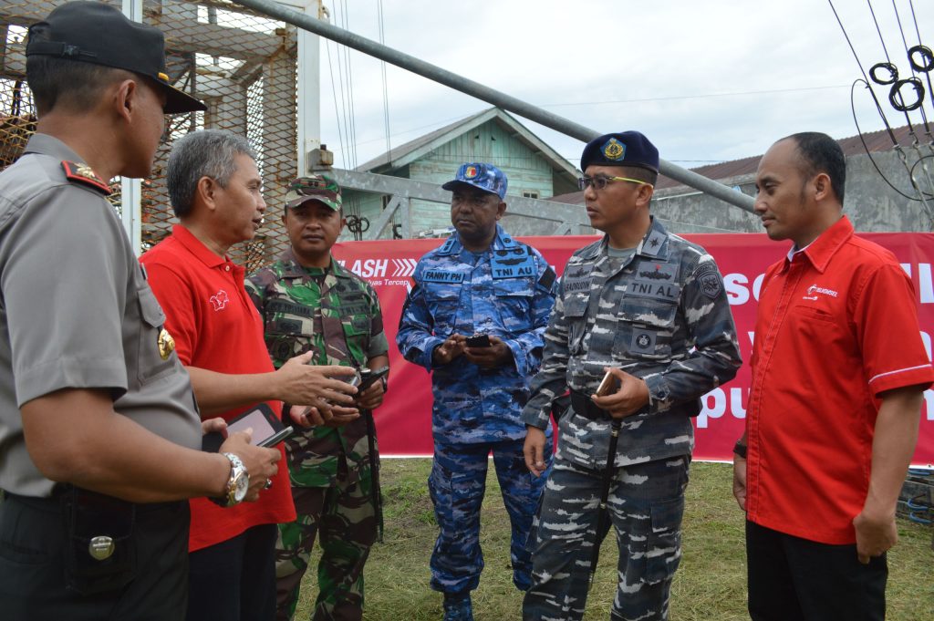 Telkomsel_Bantuan_TNI_Natuna