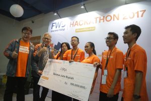 Tim Papua Pemenang Kompetisi FWD Hackathon 2017 1
