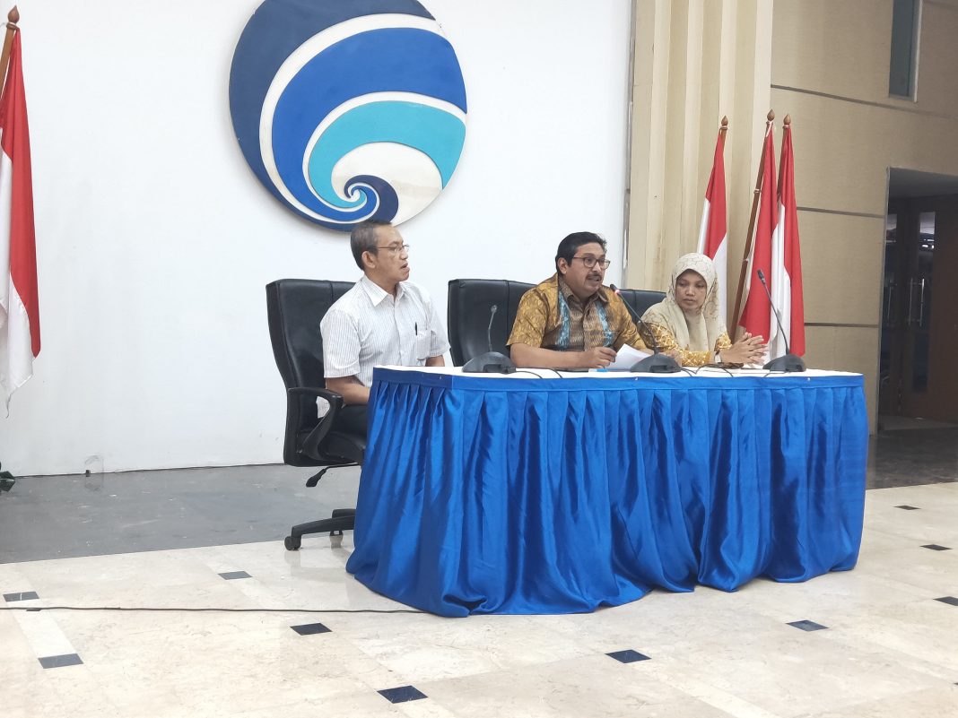 Konferensi Pers Kominfo tentang pencabutan frekuensi Bolt dan First Media
