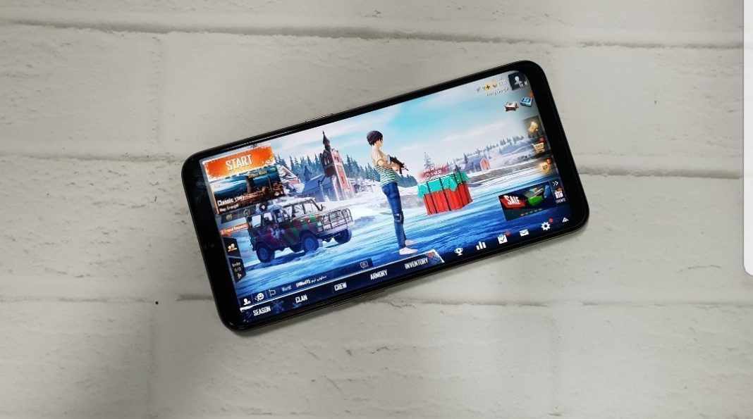 Bermain game PUBG menggunakan Smartfren