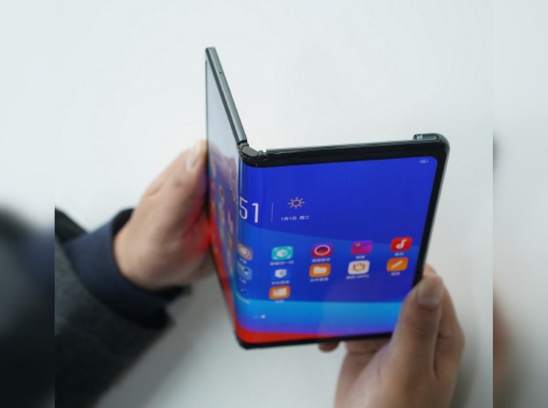 Smartphone layar lipat Oppo
