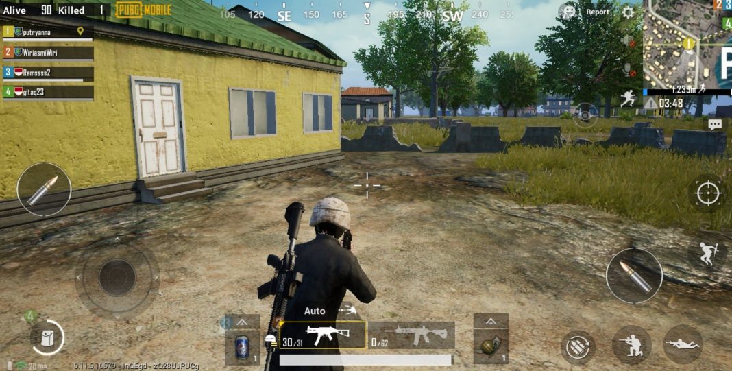 Bermain game PUBG di Huawei P30