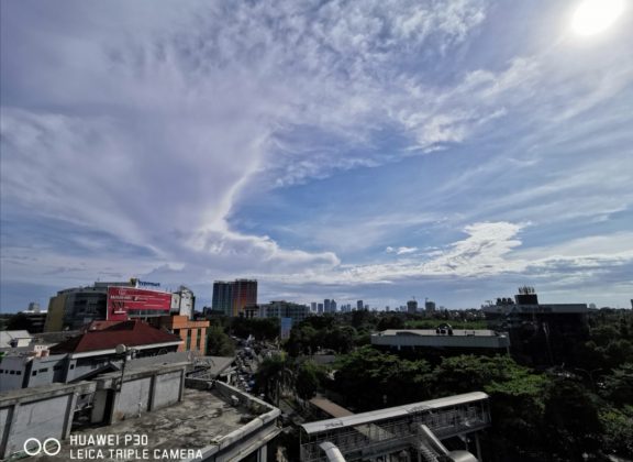 Hasil foto ultra wide Huawei P30