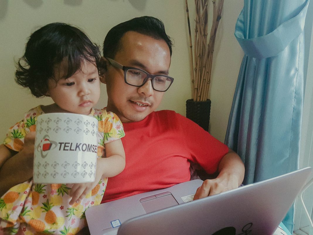 Lenovo Menjawab tantangan pembelajaran hybrid dengan Lanschool