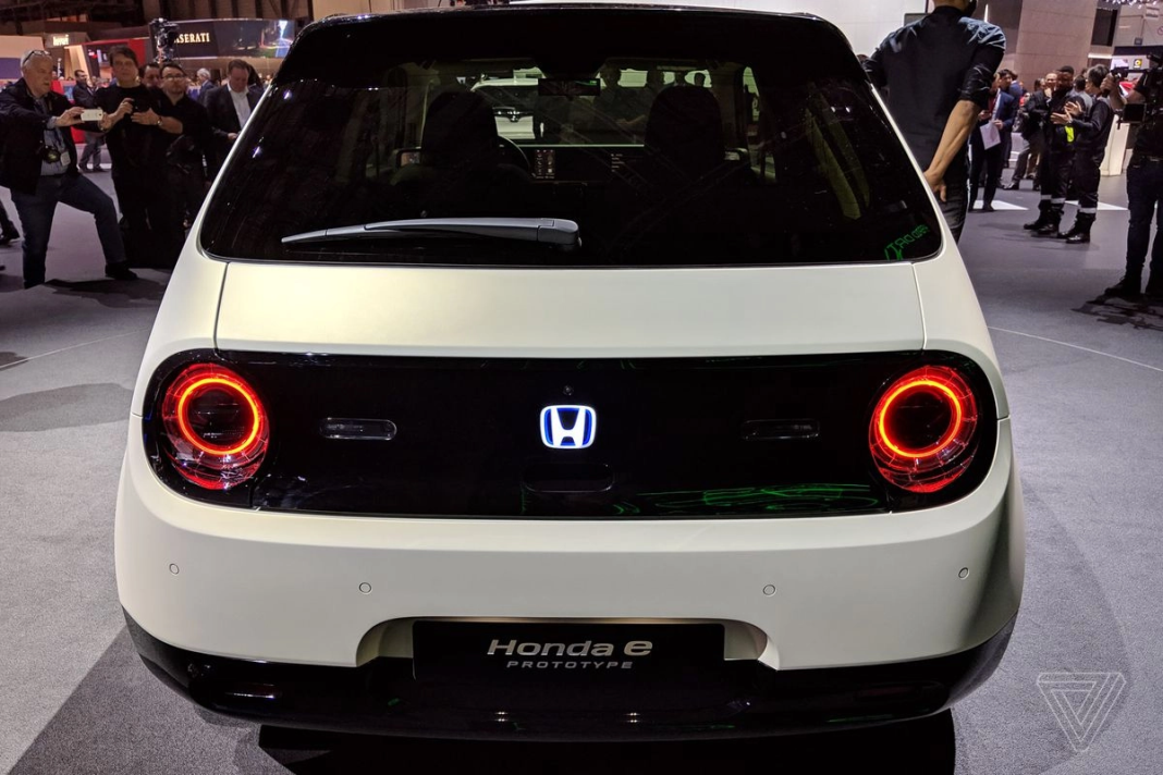 Honda Teknologi VR