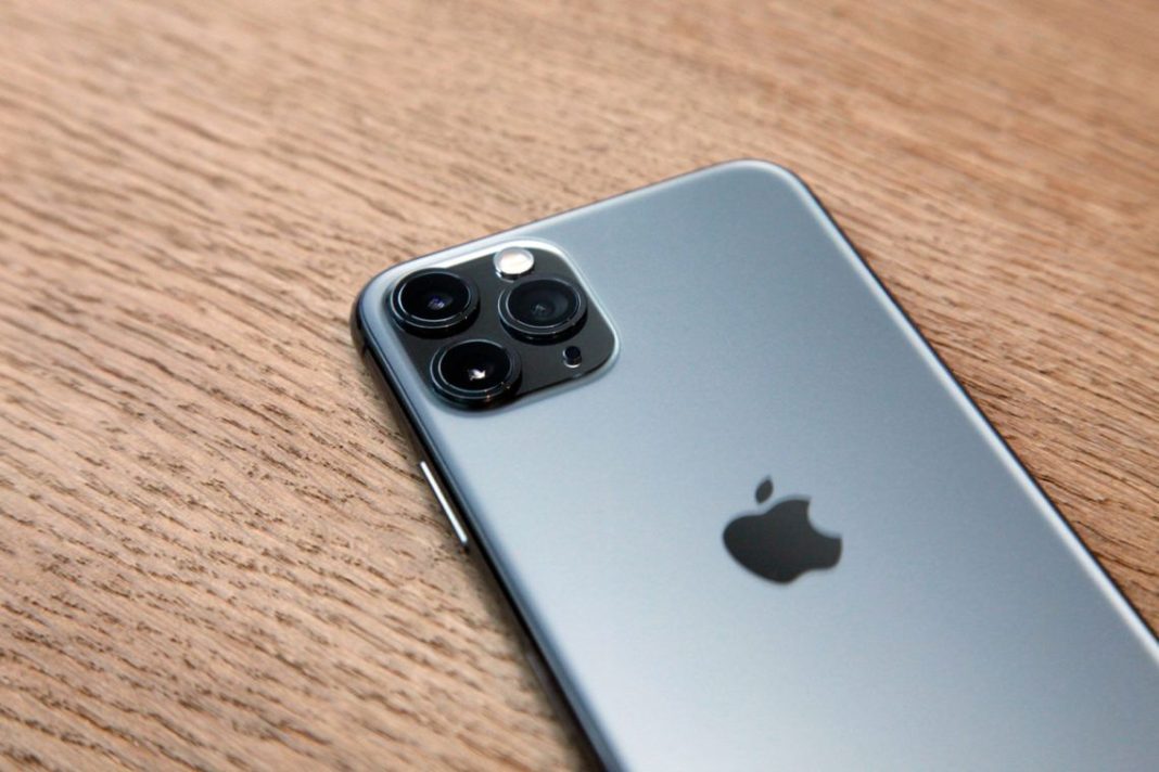 Komunikasi Satelit Bakal Hadir di iPhone 14