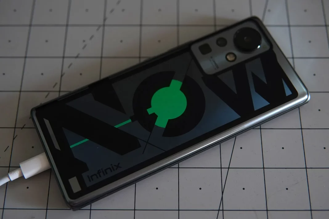 infinix 180W charge