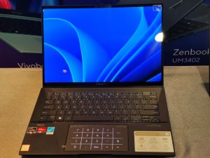 ASUS Zenbook 14 OLED UM3402