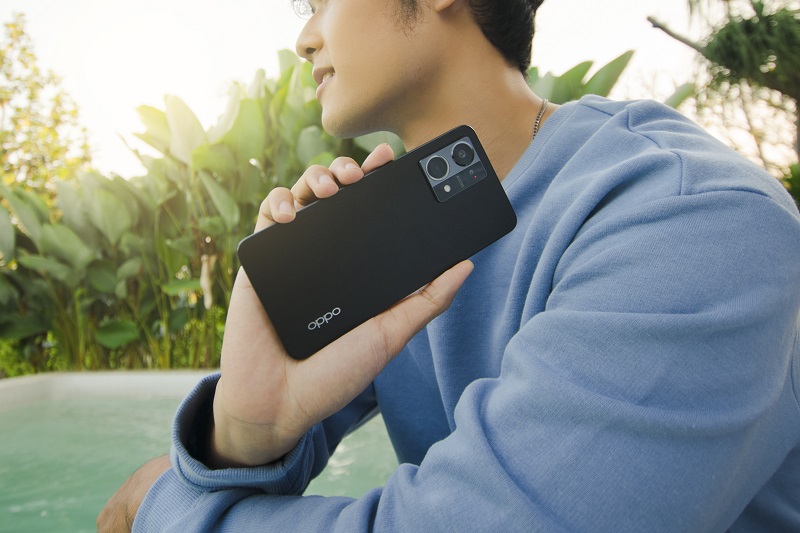 Perangkat OPPO Reno8 “The Portrait Expert”