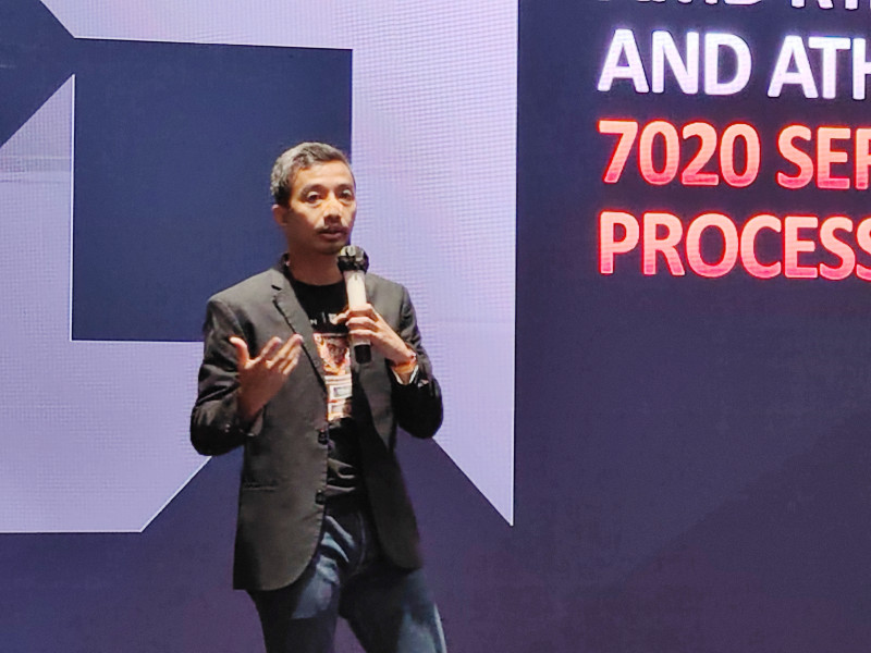 Donnie Brahmandika, Retail and Product Enablement Manager AMD Indonesia, pada peluncuran prosesor AMD Ryzen 7020 Series dan Athlon 7020 Series, di Jakarta, Selasa (29/11/2022).