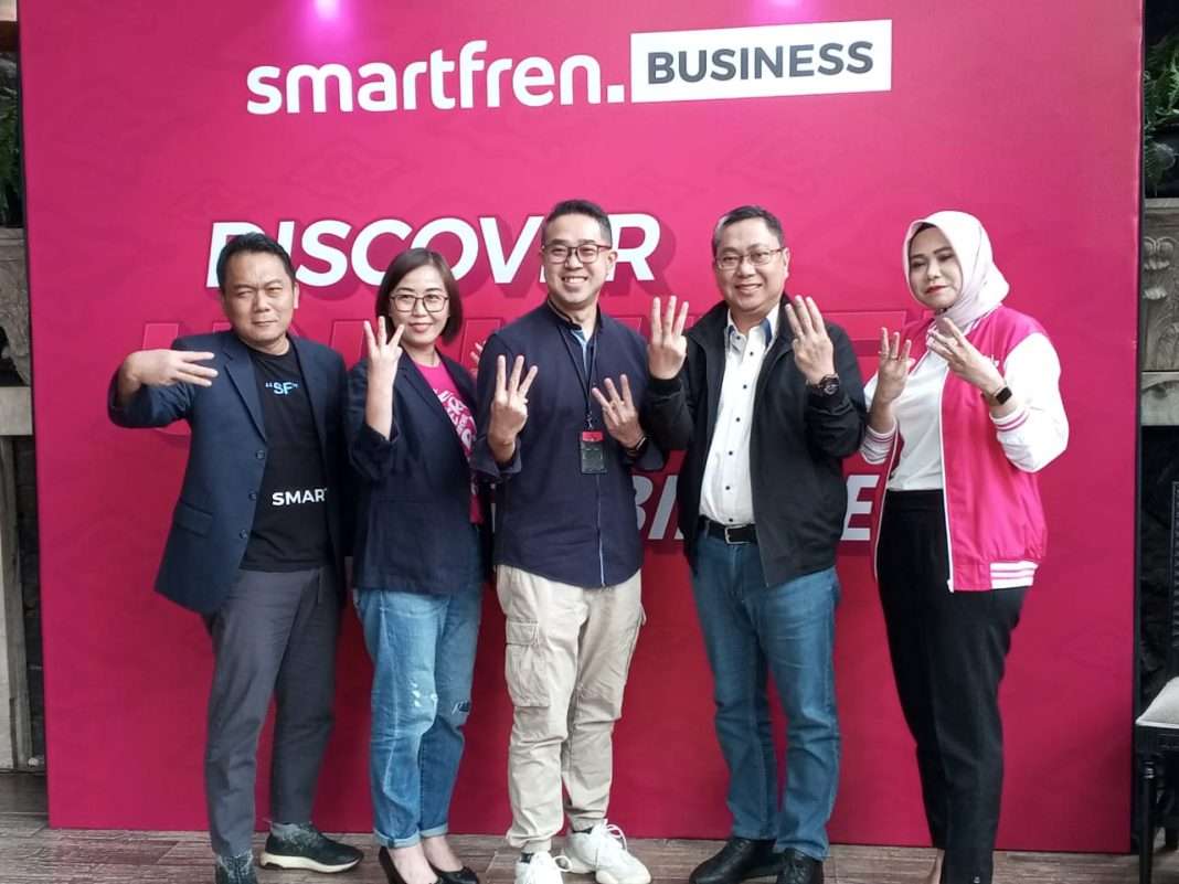 Smartfren Business targetkan 600 pelanggan baru.