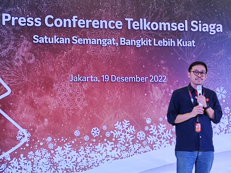 Gilang Prasetya, Senior Vice President Consumer Sales Operation Telkomsel