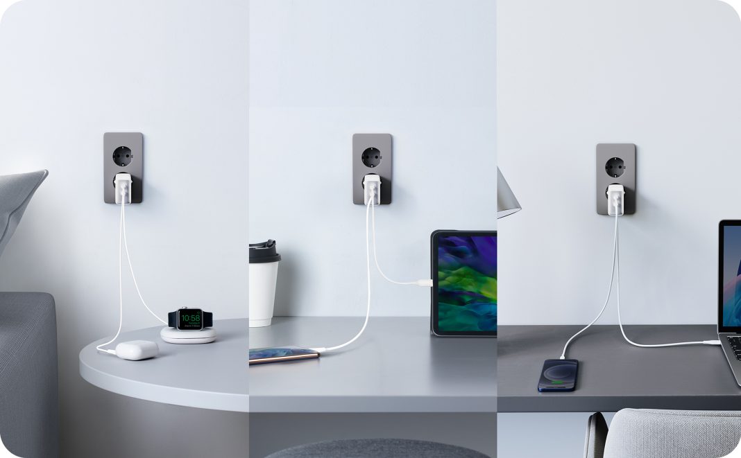 PowerPort 726 Nano II Mampu Isi Dua Perangkat Sekaligus