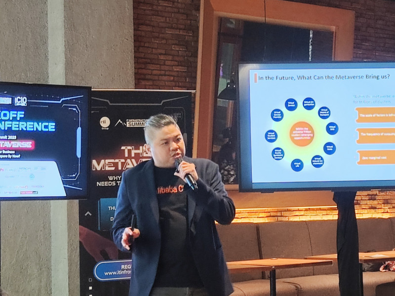 Eggy Tanuwijaya, Director of Solution Architect Indonesia, Alibaba Cloud, pada acara Kick Off CTI IT Infrastructure Summit 2023, di Jakarta, Kamis (9/2/2023).