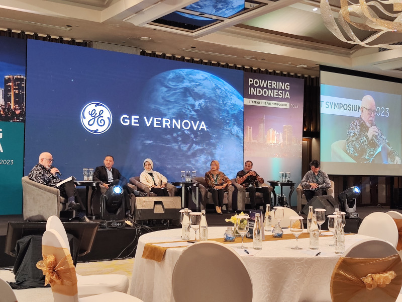 General Electric (GE) Indonesia menjadi tuan rumah perdana gelaran State of the Art - simposium yang mengangkat topik mengenai percepatan transisi energi di Nusantara dan mengundang pemangku kepentingan dari berbagai sektor, seperti sektor termasuk pembangkit listrik, pertambangan dan pengolahan mineral, kendaraan listrik dan industri manufaktur baterai. GE melalui GE Vernova berkomitmen untuk melaksanakan prinsip keberlanjutan dan menjadi pemain kunci dalam memberdayakan aksi iklim di berbagai negara.