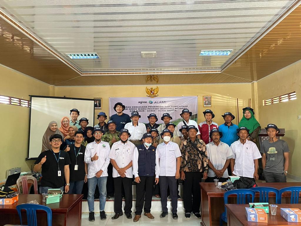 Teknologi IoT Agree Bantu Petani Pantau Tanaman Serai Wangi dari Smartphone