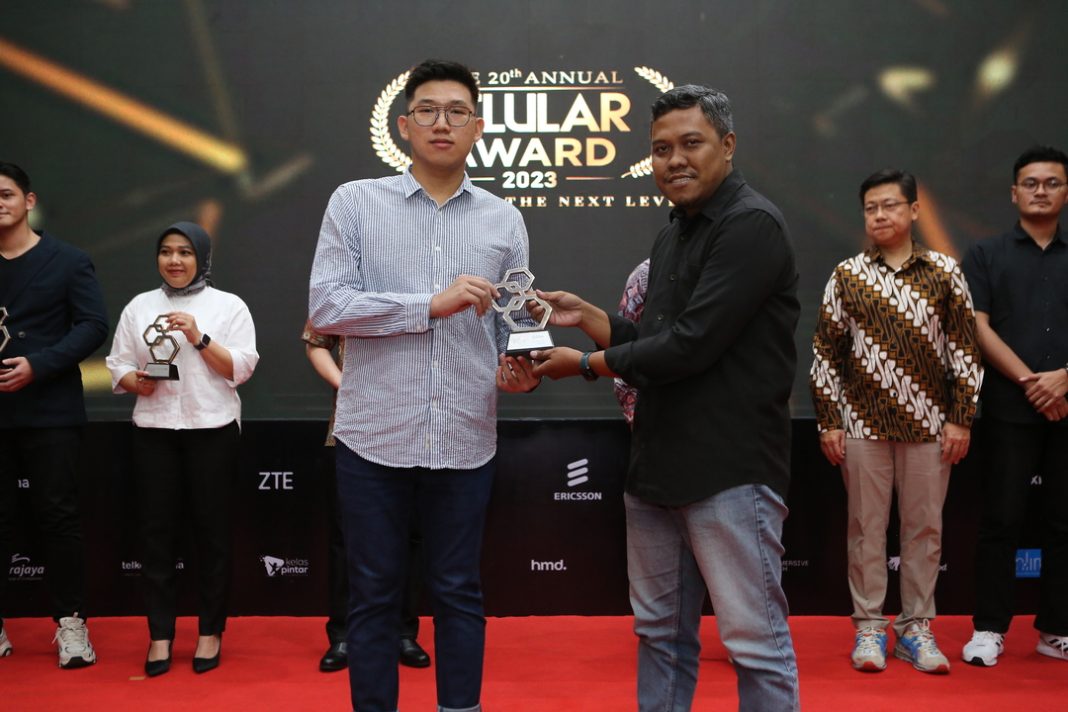 Olike Openfit OW2 Jadi Produk Inovatif di Selular Award 2023