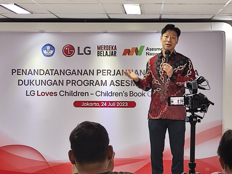 Jay Jang, Director Marketing & Relation LG Electronics Indonesia