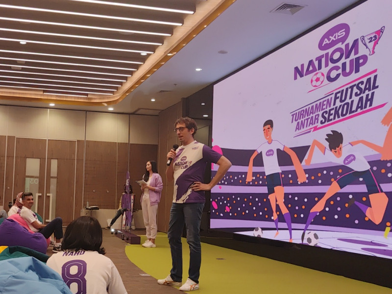 Chief Marketing Officer XL Axiata, Alfons Bosch Sansa pada acara peluncuran turnamen futsal Axis Nation Cup 2023 tingkat SMA di Jakarta, Selasa (02/08/2023).