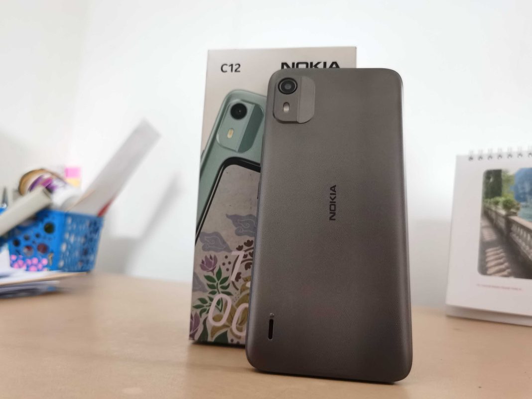 Nokia C12