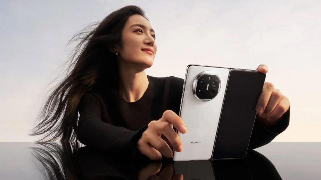 Ponsel Lipat Huawei Mate X5