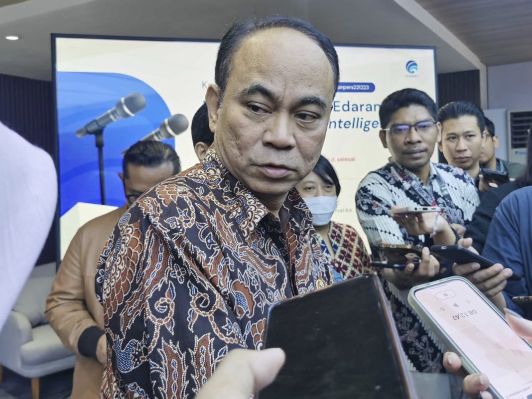 Menkominfo Ngebet Internet 100 Mbps, Padahal Pemerataan Belum Maksimal.