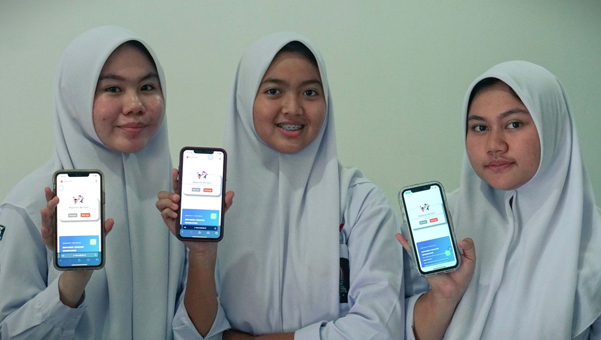 Dihadirkan selaras dengan Gerakan Nasional Literasi Digital Siberkreasi dari Kominfo yang bertujuan mendidik masyarakat Indonesia di bidang literasi digital, pelaksanaan program Internet BAIK Series 8 mengusung tema "Empower Creative Generation", mengedepankan fokus Telkomsel terhadap peningkatan literasi digital dengan mendukung pembentukan karakter kreatif dan inspiratif dalam pemanfaatan internet dan media sosial.