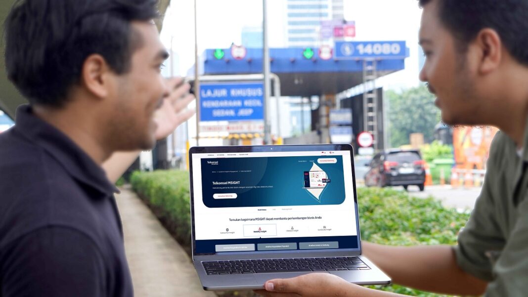 Telkomsel berkolaborasi dengan Badan Kebijakan Transportasi Kementerian Perhubungan Republik Indonesia, hadirkan pemanfaatkan layanan data solutions berbasis survei digital tSurvey.id dan Mobility Insight untuk menganalisa pergerakan lalu lintas pada periode libur Nataru 2023/2024. Selama periode ini, terdapat 126 juta perjalanan mobilisasi masyarakat.