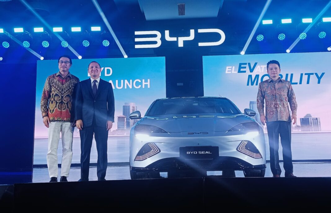 Tiga Mobil Listrik Asal China BYD Resmi Hadir di Indonesia