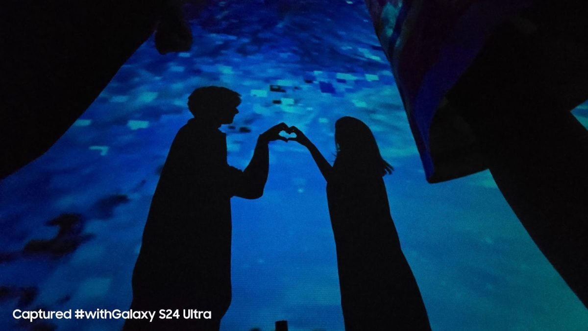 Abadikan foto siluet kamu di kondisi lowlight dengan fitur AI