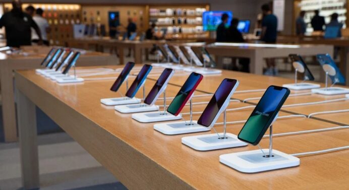 Tak Hanya Indonesia, Ini Negara Menolak iPhone Untuk Masuk