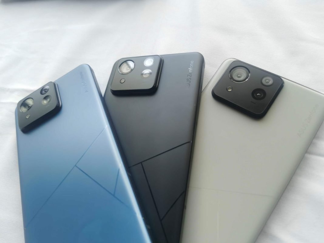 Selular.ID - Zenfone 11 Ultra baru saja diluncurkan di Indonesia, tapi dengan kehadirannya serasa ini mirip dengan ROG Phone 8.