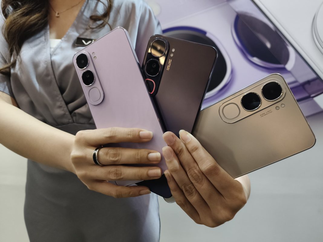 Inovasi V40 Lite ini tidak terlepas dari dedikasi vivo untuk selalu menghadirkan inovasi terbaik bagi penggunanya.