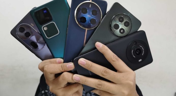 Spesifikasi yang Wajib Hadir di Hp Masa Kini