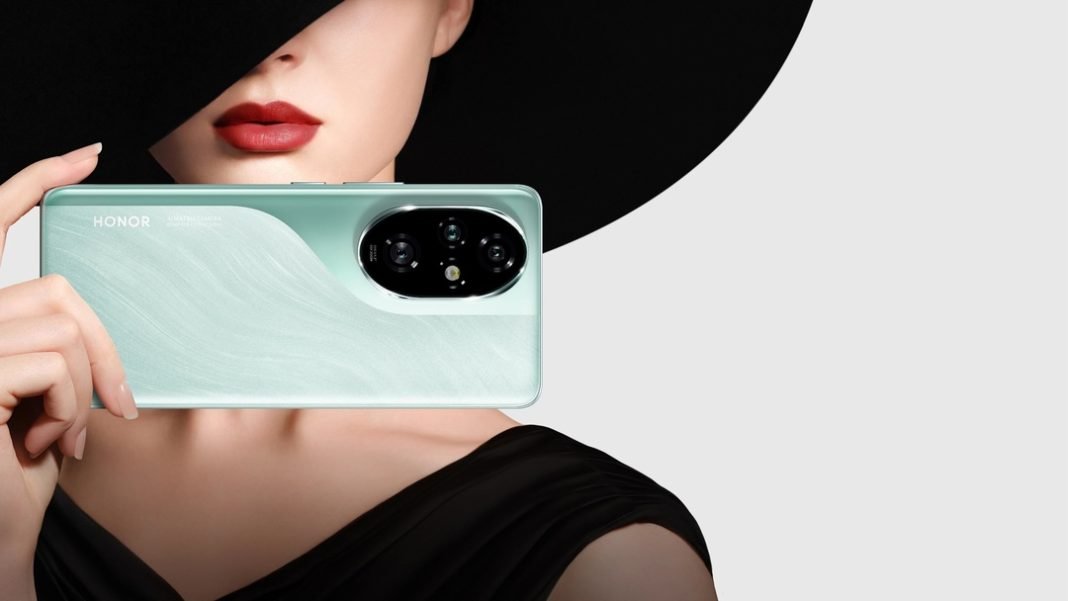 Dengan sentuhan akhir yang menarik dan profil yang ramping, smartphone besutan Honor tidak hanya berkinerja terbaik – tetapi juga tampak hebat saat digunakan.