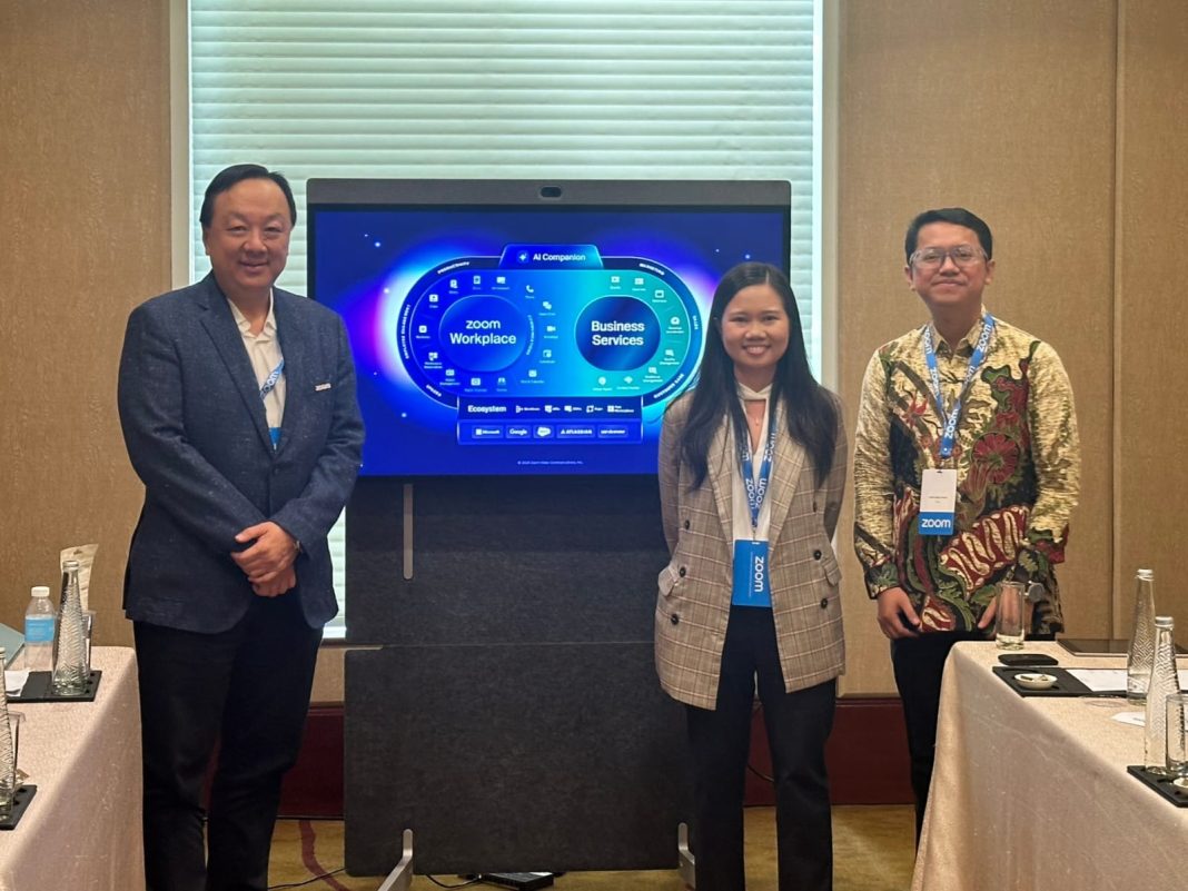Lucas Lu, Head of Asia Zoom - Sheena Sacdalan - Rendy Bagus Irawan