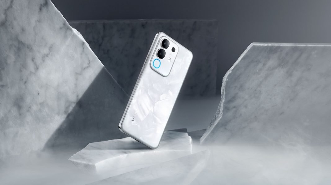 Vivo Y29 dilengkapi dengan baterai 6500mAh BlueVolt yang menjamin penggunaan hingga tiga hari dalam satu kali pengisian daya