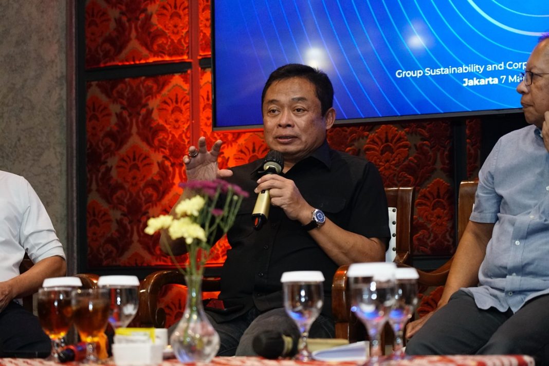 Direktur utama Telkom Ririek Adriansyah saat acara silaturahmi bersama beberapa pemimpin redaksi media di Jakarta (73).