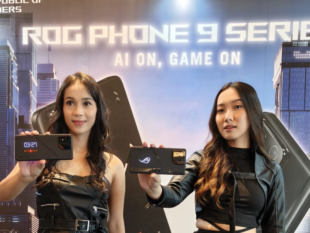 Selular.ID - ASUS kembali mengguncang pasar smartphone gaming dengan peluncuran seri ROG Phone 9 yang sangat dinantikan.