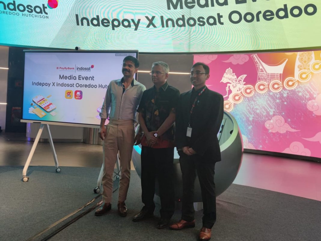 Indosat dan Indepay menghadirkan solusi pembayaran dan transaksi digital bagi seluruh pelanggan Indosat dengan menghadirkan fitur PaybyBank.