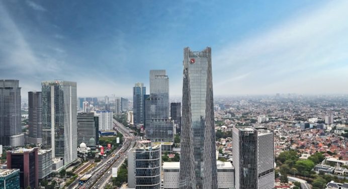 Pada kuartal IV 2024, Telkom mencatat pertumbuhan pendapatan positif sebesar 2,2% QoQ menjadi Rp37,7 triliun.