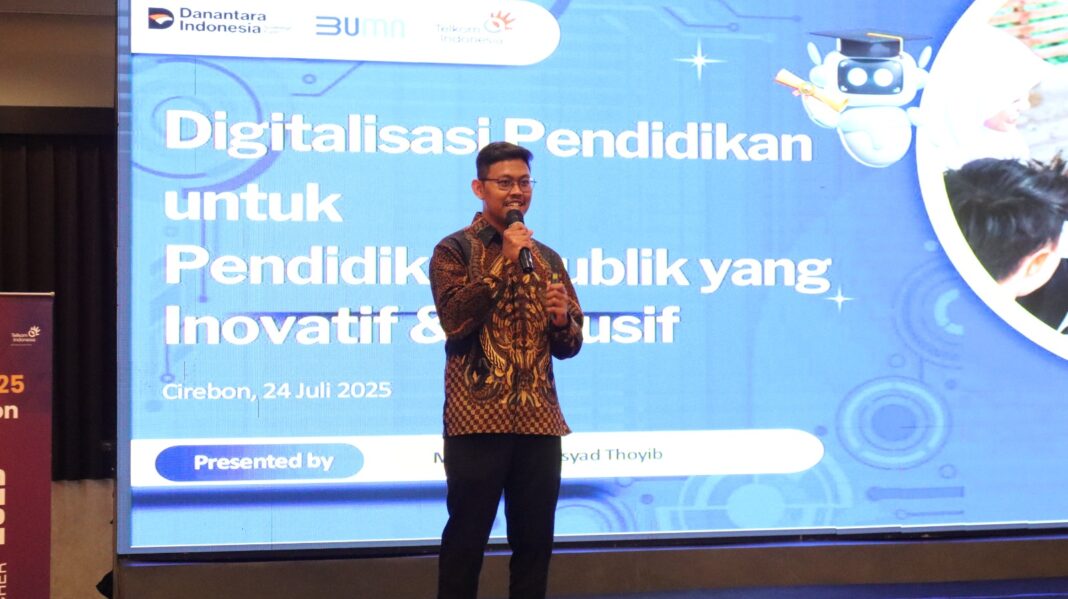 Telkom Digitalisasi 5 Sekolah di Ciayumajakuning dengan IoT dan Fiber Optik
