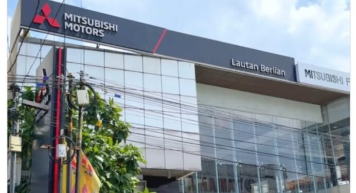 Indibiz Tingkatkan Pengalaman Digital Pelanggan di Dealer Mitsubishi Lampung