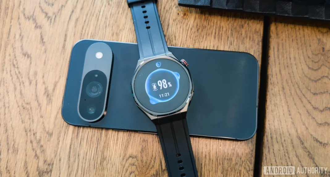 HONOR Watch 5 Ultra Reverse wireless charging on a Pixel 9