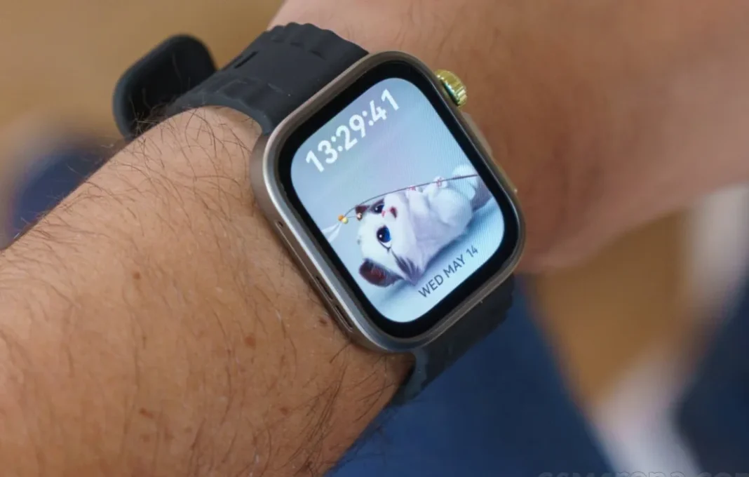 Huawei Watch Fit 4 Pro smartwatch dengan layar AMOLED dan strap hijau